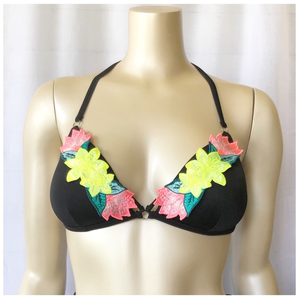 PINK ♥️ Victoria’s Secret Bikini Top